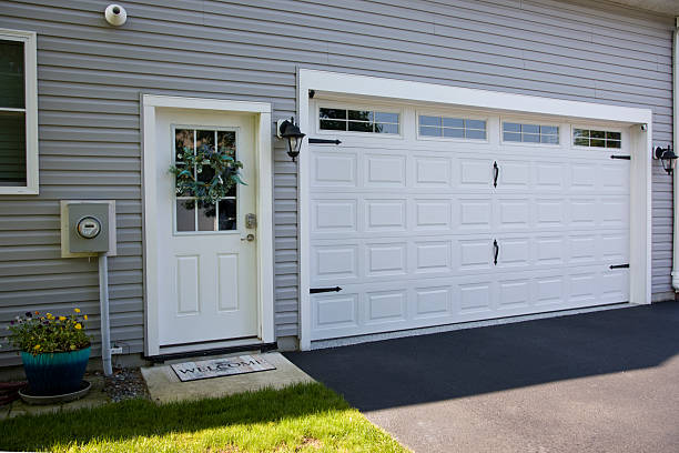24/7 Emergency Garage Door Panel Replacement experts in Mount Hermon, VA